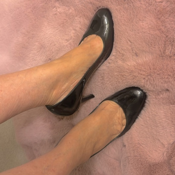 Stuart Weitzman platform patent leather heels 8M shoes - Picture 1 of 9